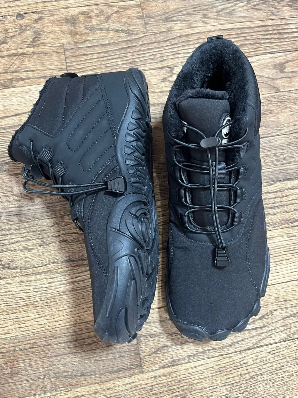 Hiking Black Faux Fur Lined Winter Sneakers